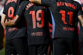 南宫娱乐-关于莱万多夫斯基回归赛场，关键助攻首场状态亮眼，C9观众沸腾！的信息