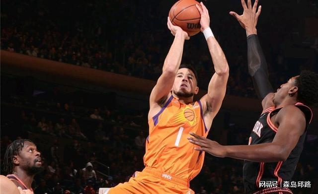 清晨欧联焦点战；菲尼克斯太阳外线爆发；管理层满意；球探报告显示潜力(欧国联足球比赛预测)